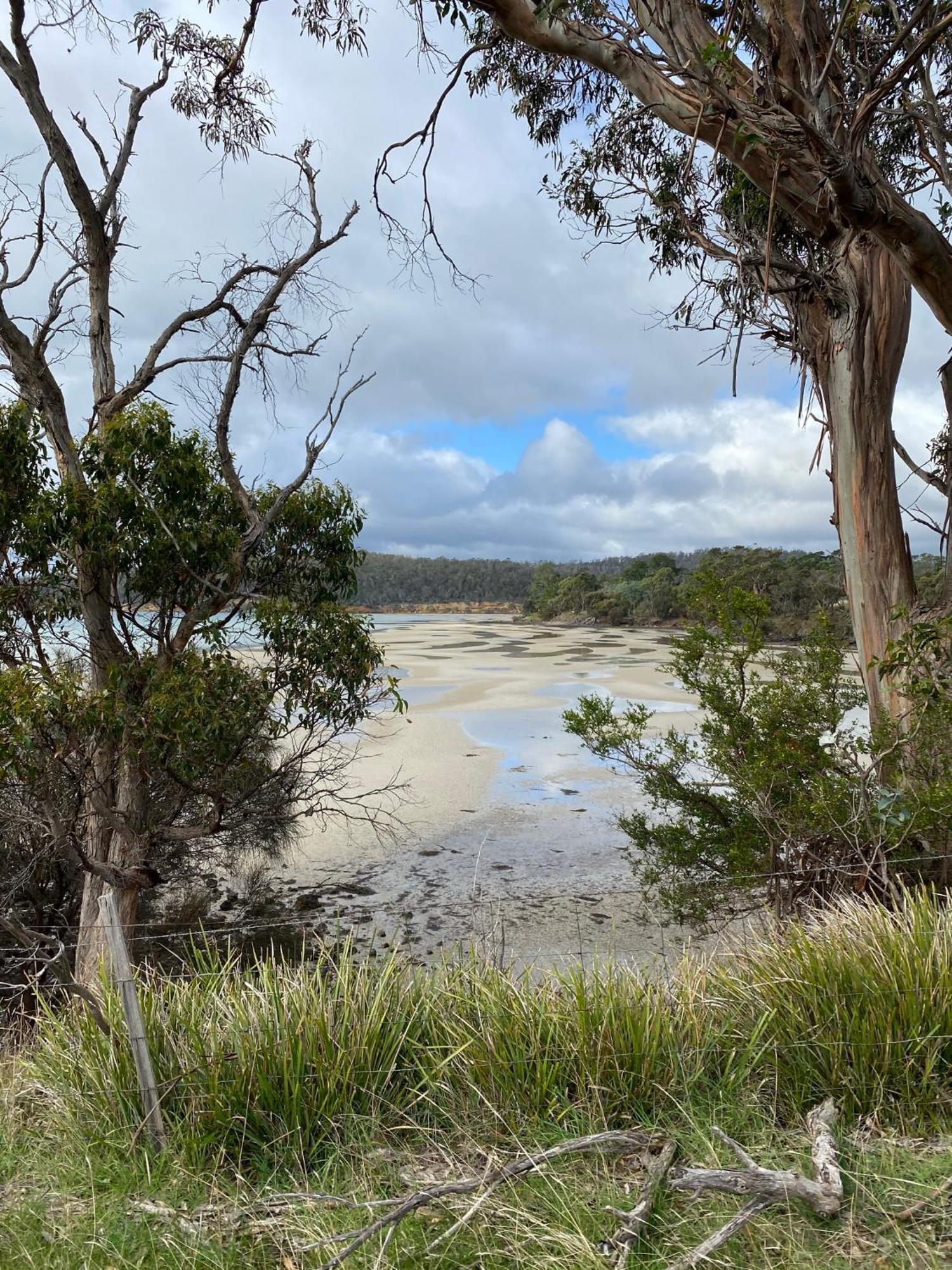 Convict Beach House Saltwater River Екстериор снимка